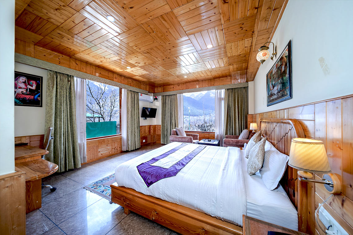 Deluxe Cottage with Veranda