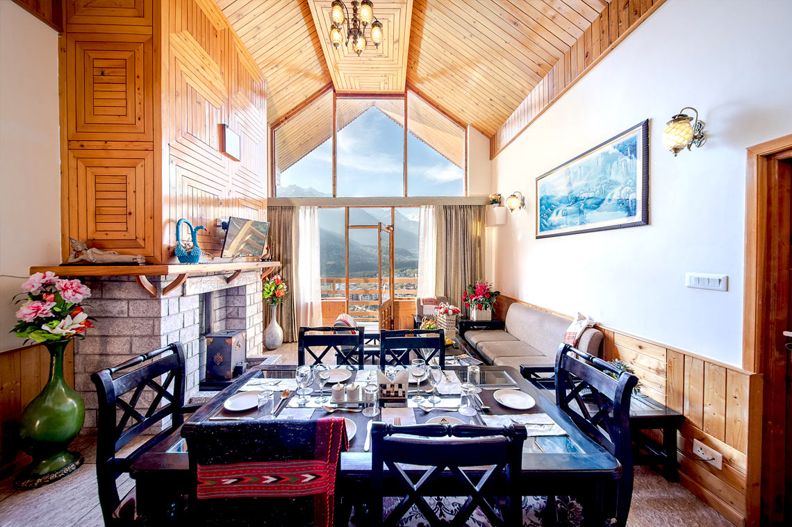 Super Deluxe Cottage with Balcony Room